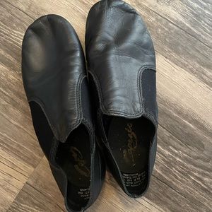 Capezio jazz shoes size 4M